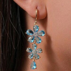 Blue Rhinestone Flowers Dangle Earrings